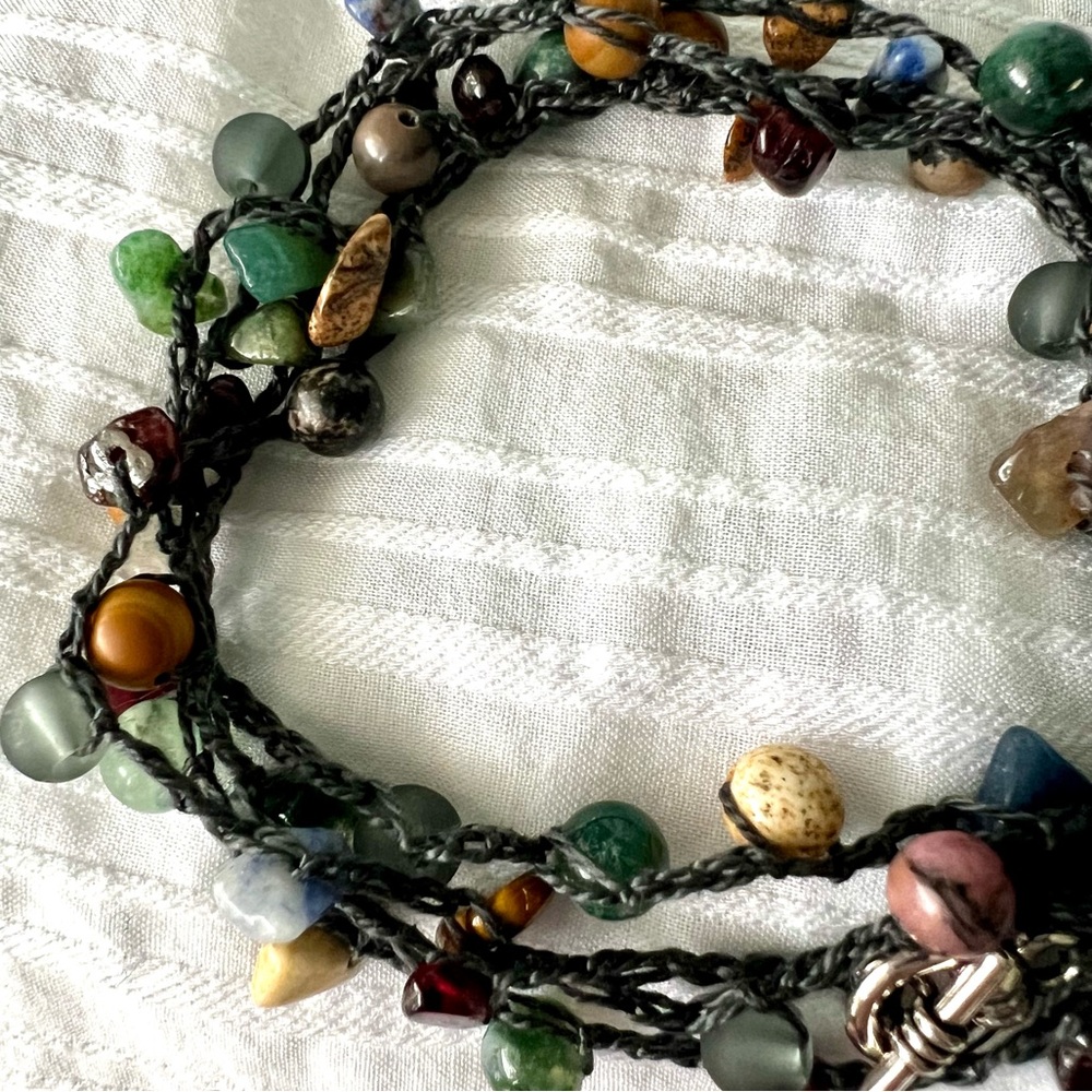 Handmade Precious Stone necklace - 34” - Mountaintop
